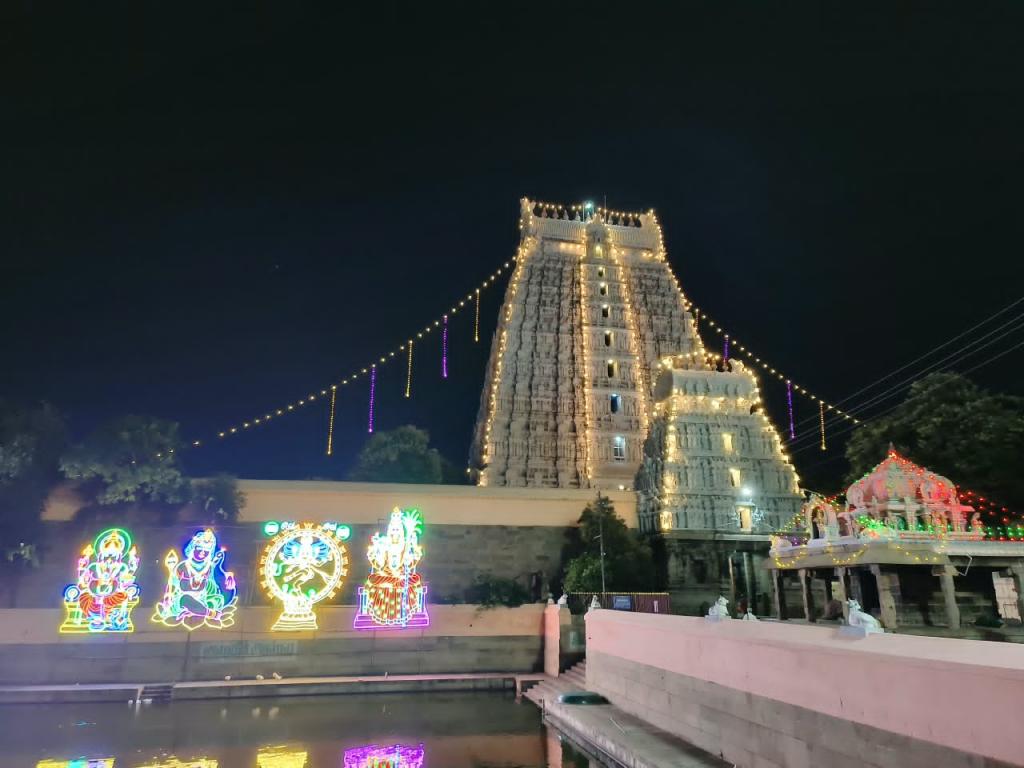 செல்போன்கள் எடுத்து செல்ல தடைவிதிக்கப்படவுள்ளது